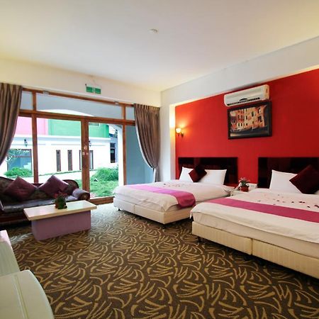 Rainbowtown Hotel Hualien Buitenkant foto