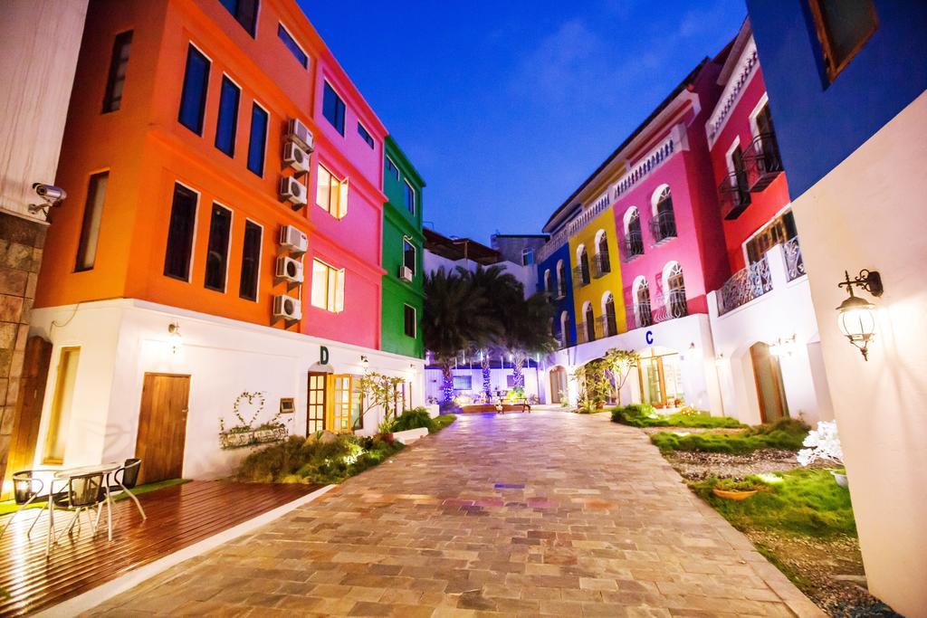 Rainbowtown Hotel Hualien Buitenkant foto