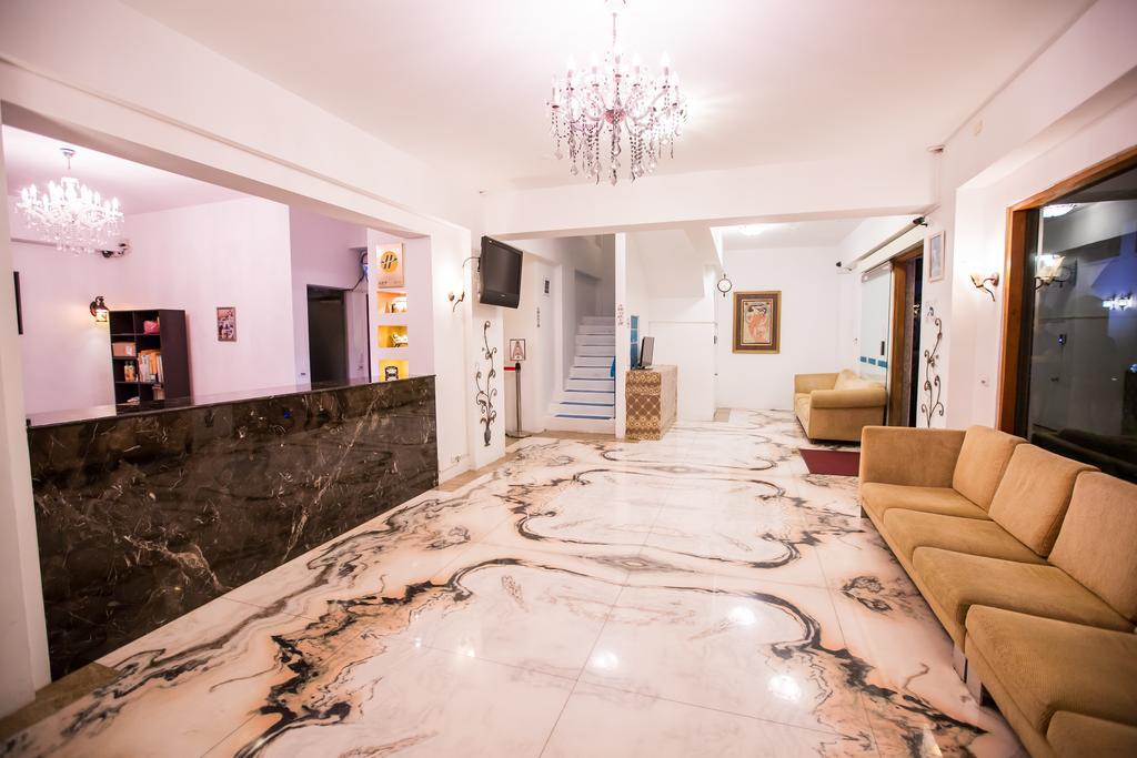 Rainbowtown Hotel Hualien Buitenkant foto