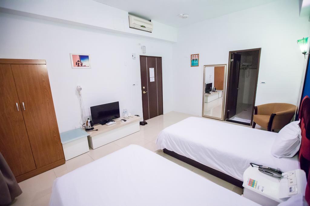 Rainbowtown Hotel Hualien Buitenkant foto